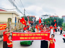TRƯỜNG MẦM NON BÌNH MINH II TỔ CHỨC HOẠT ĐỘNG TRẢI NGHIỆM CHÀO MỪNG 51 NĂM NGÀY GIẢI PHÓNG MIỀN NAM 30/4 VÀ NGÀY QUỐC TẾ LAO ĐỘNG 1/5
