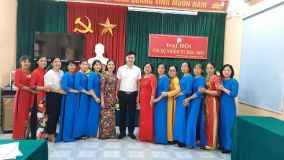 Tập thể chi bộ